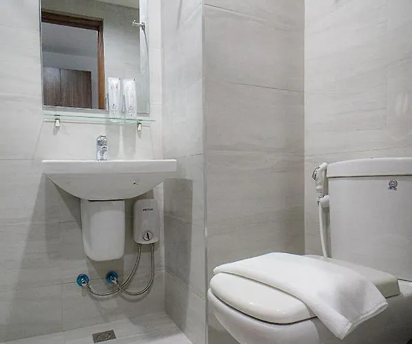 Mangrove Place And Residences By Hiverooms *